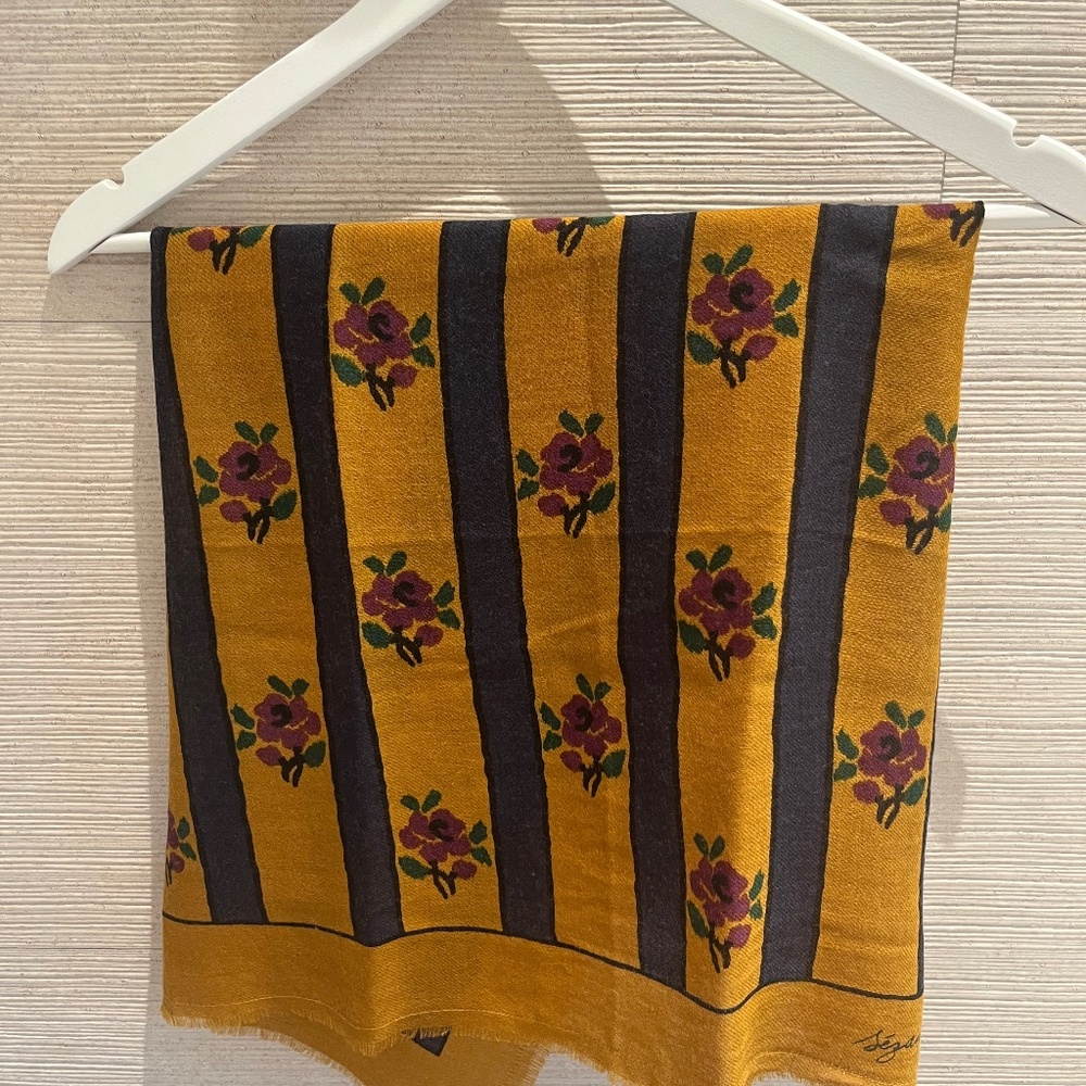 Sezane Scarf